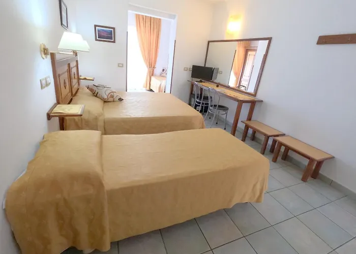 Hotel La Playa