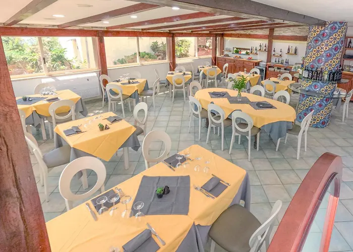 Hotel La Playa