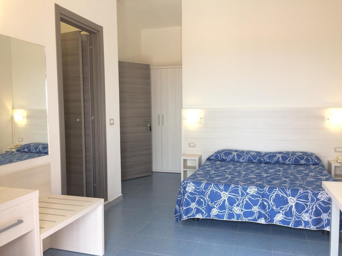 Hotel La Playa 3*